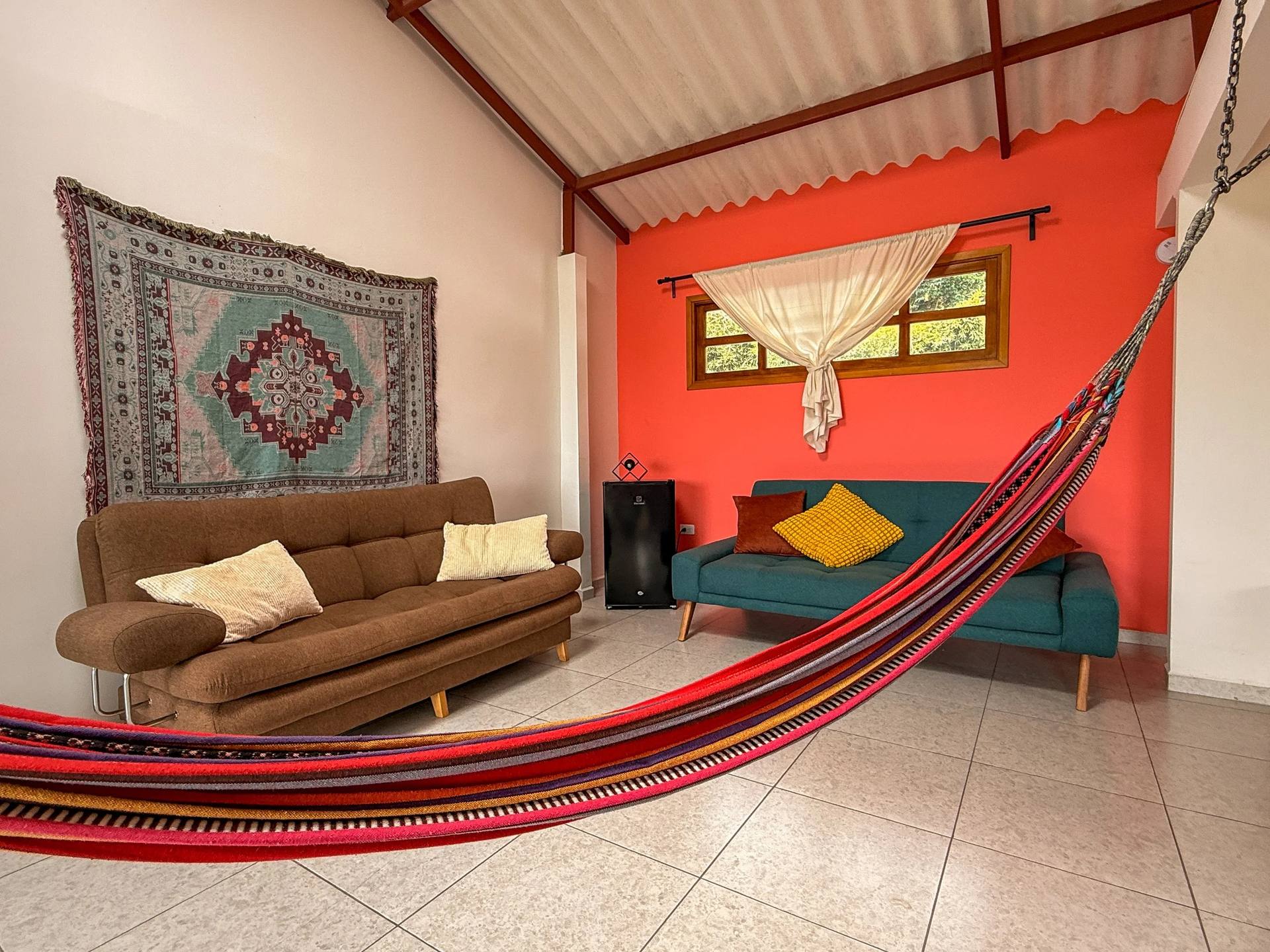 Interior de la Suite King en El Nido Andino, hotel boutique cerca de Bogotá