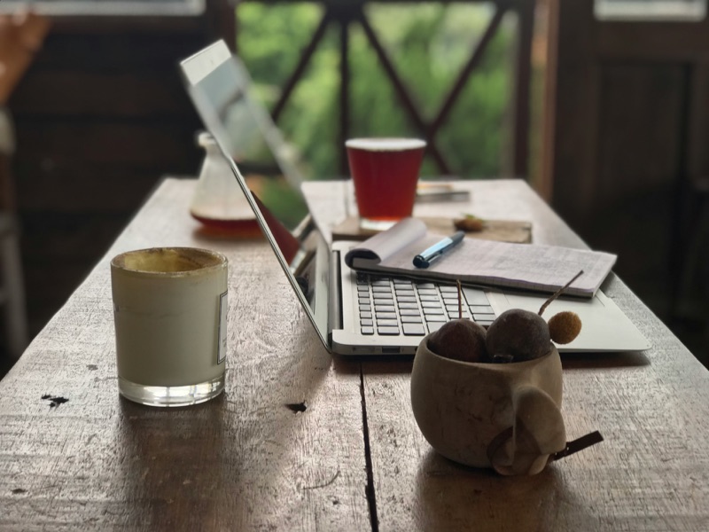 Trabajo remoto en El Nido Andino — paquete nómada digital cerca de Bogotá